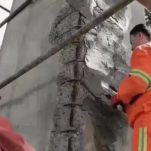 友好梁板柱楼梯空洞蜂窝剥落露筋等表面破损修补用高强聚合物修补砂浆